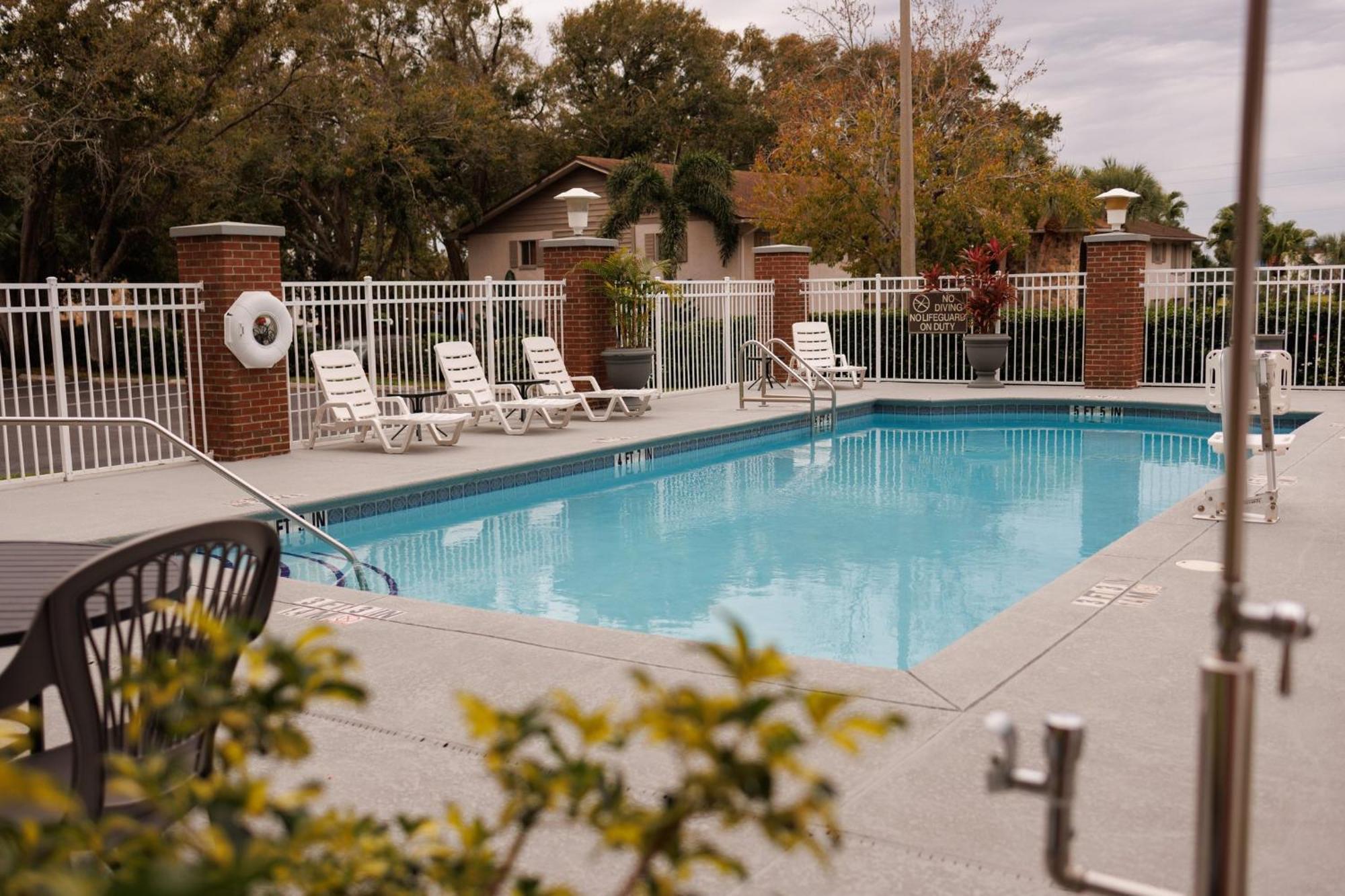 Holiday Inn Winter Haven By Ihg Exterior foto